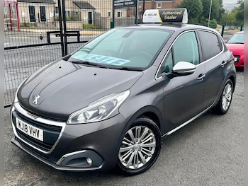 Used Peugeot 208 2018 for sale - 79361390: Photo