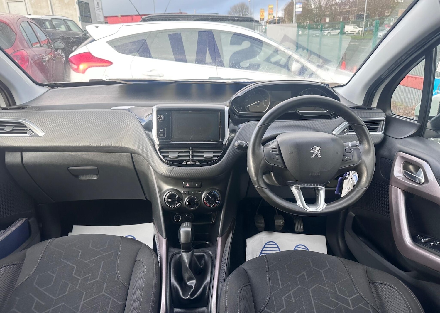 Used Peugeot 2008 2016 for sale - 77564659: Photo 16