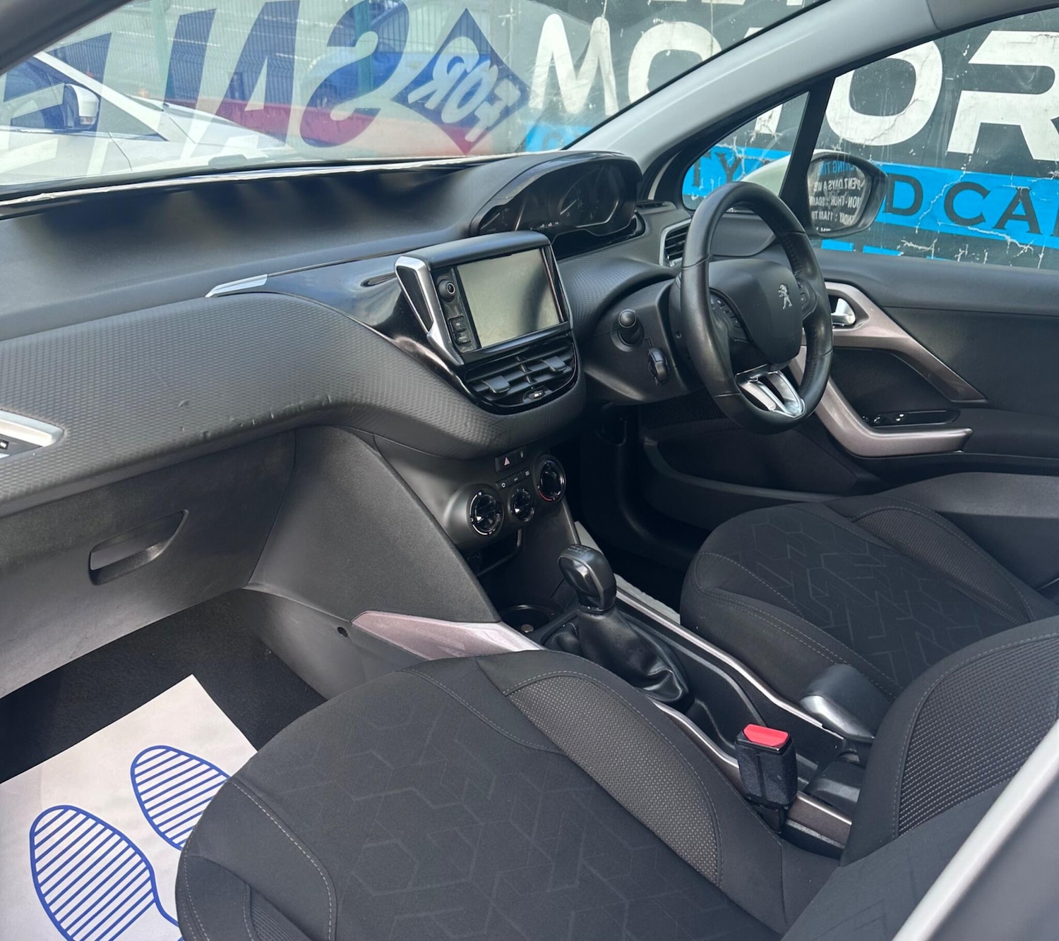 Used Peugeot 2008 2016 for sale - 77564659: Photo 30