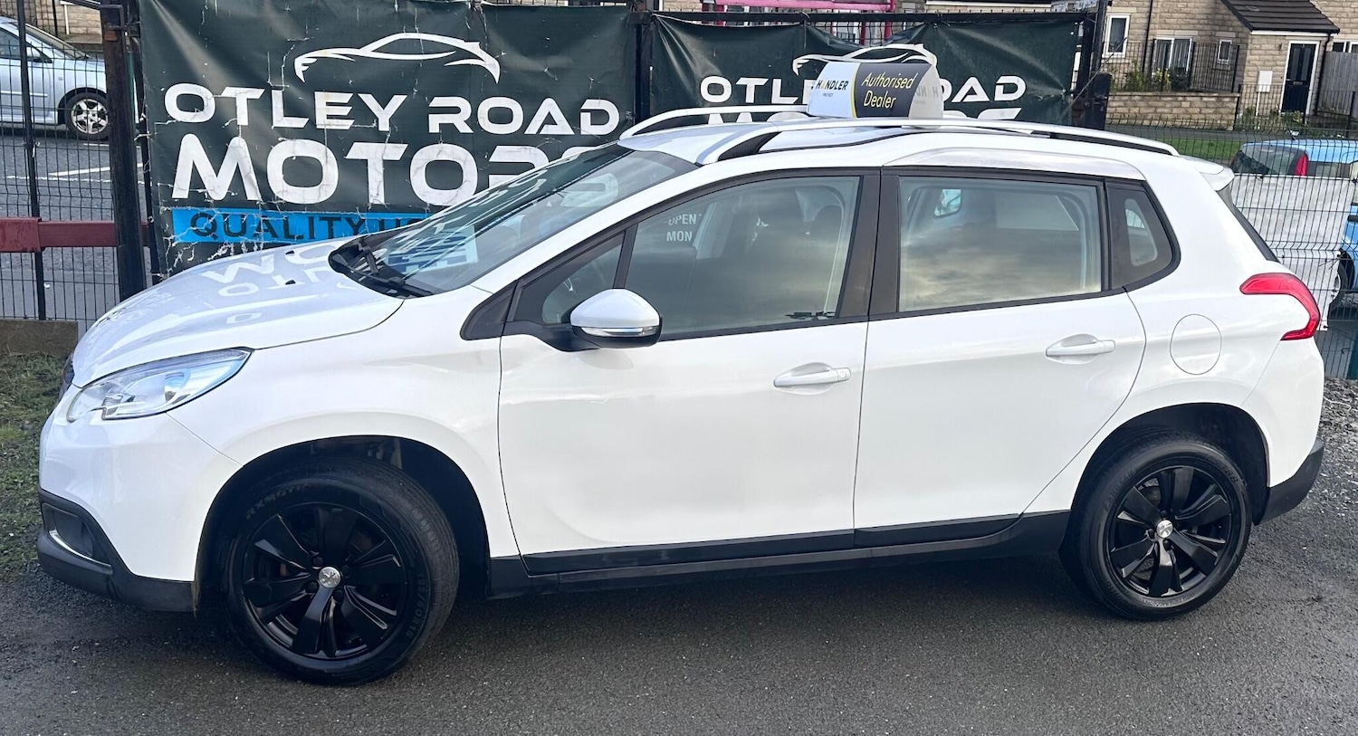 Used Peugeot 2008 2016 for sale - 77564659: Photo 60