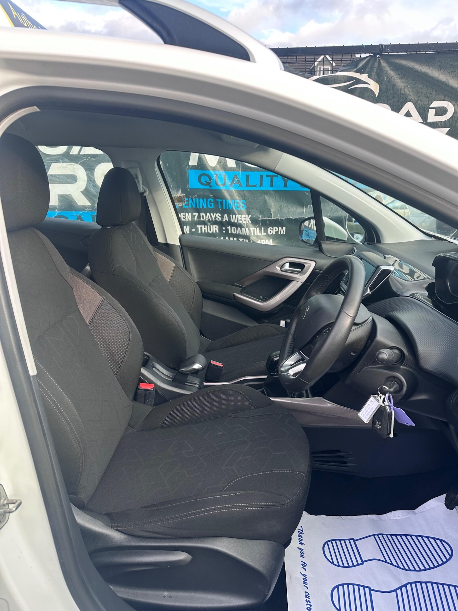 Used Peugeot 2008 2016 for sale - 77564659: Photo 7