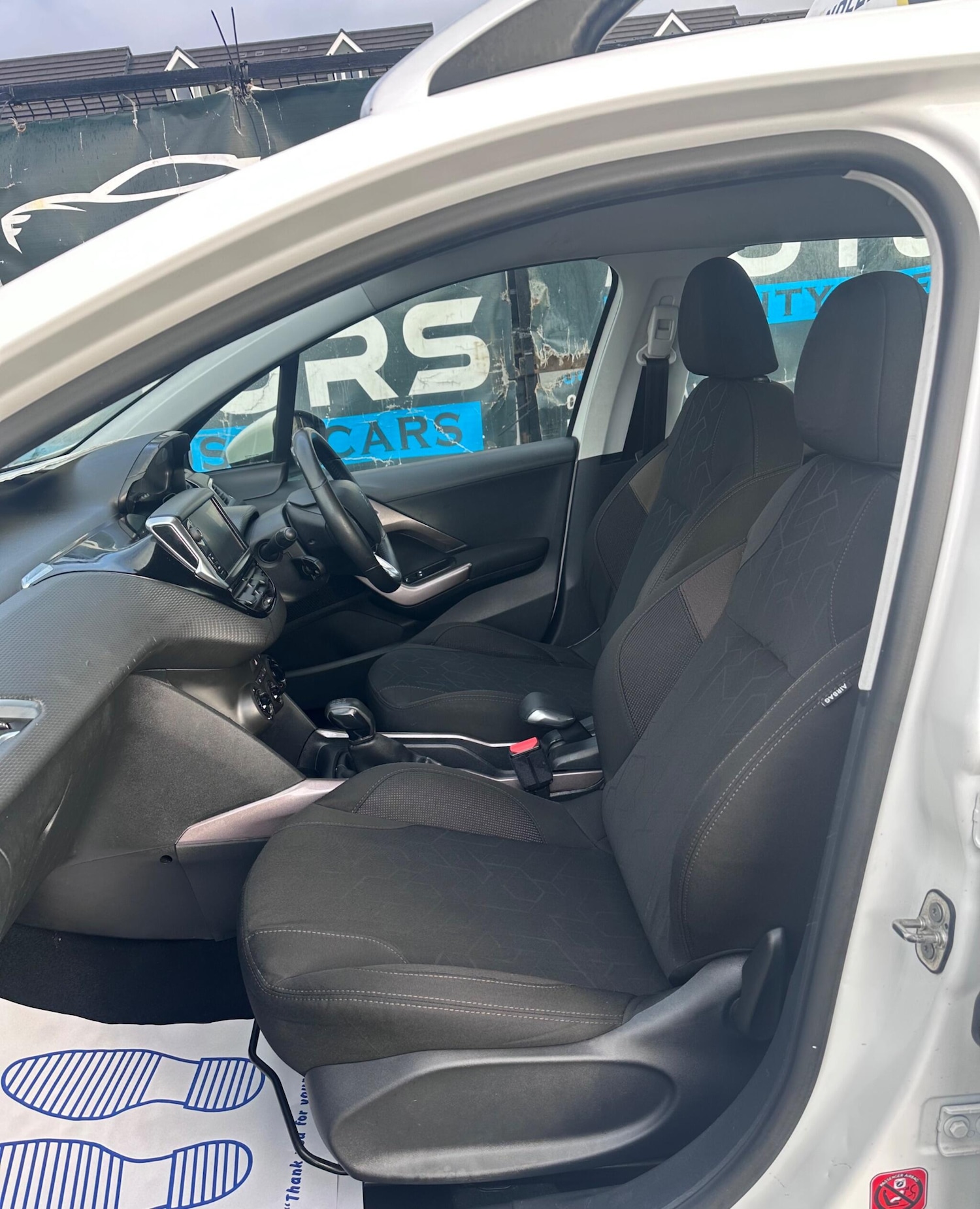 Used Peugeot 2008 2016 for sale - 77564659: Photo 8