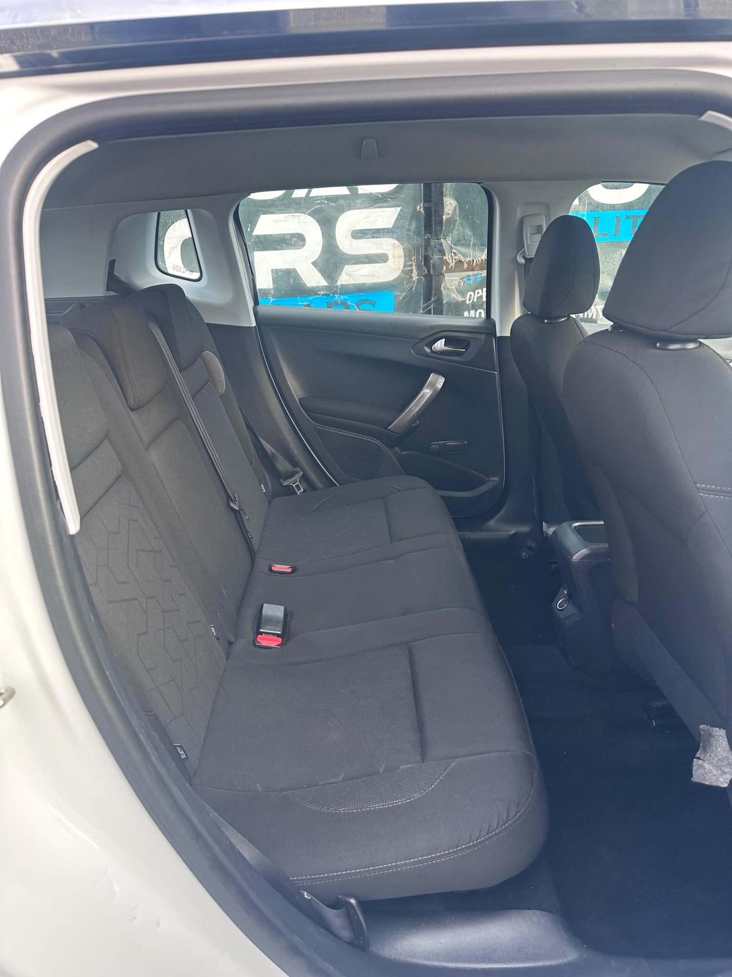 Used Peugeot 2008 2016 for sale - 77564659: Photo 9