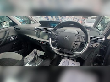 Used Citroen C4 Grand Picasso 2014 for sale - 76151583: Photo 2
