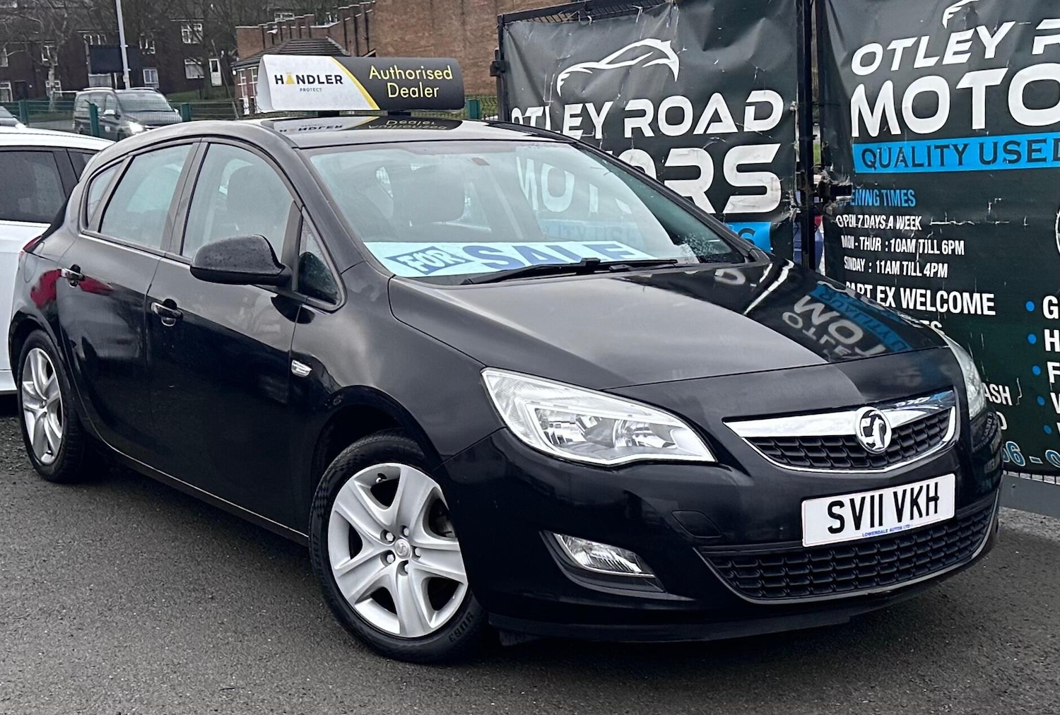 Used Vauxhall Astra 2011 for sale - 77305667: Photo 29