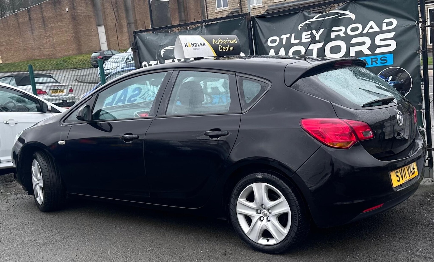 Used Vauxhall Astra 2011 for sale - 77305667: Photo 38