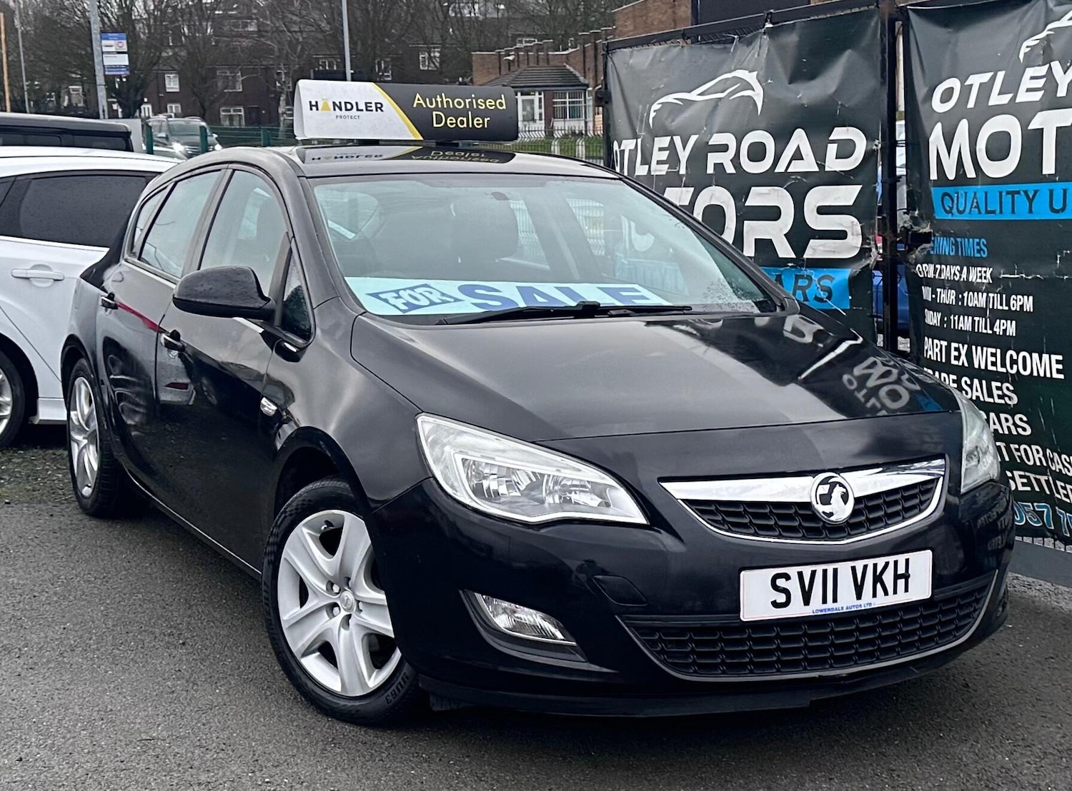 Used Vauxhall Astra 2011 for sale - 77305667: Photo 4