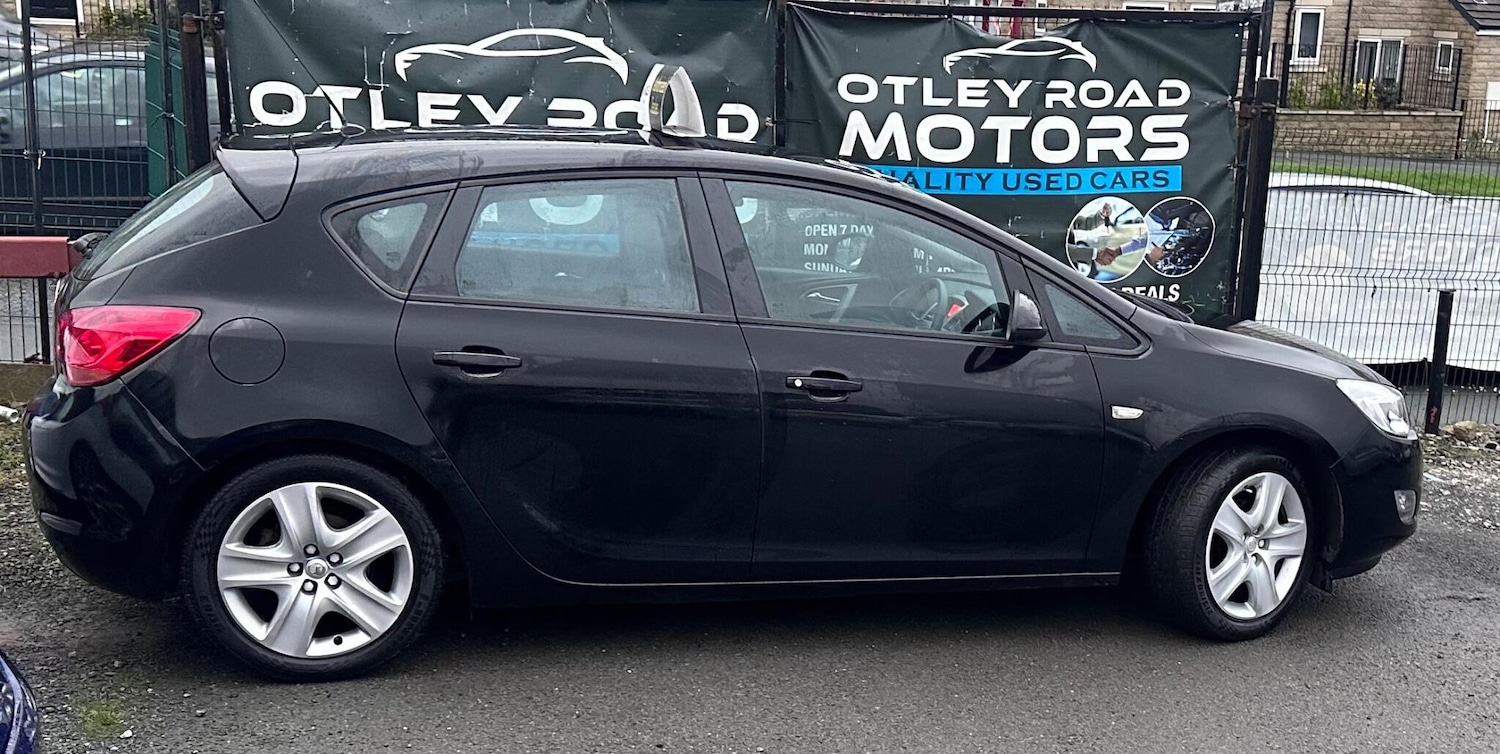 Used Vauxhall Astra 2011 for sale - 77305667: Photo 47