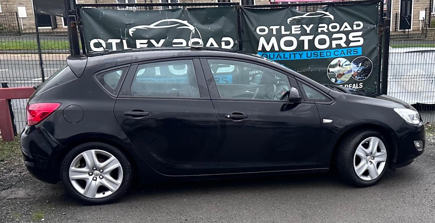 Used Vauxhall Astra 2011 for sale - 77305667: Photo 48