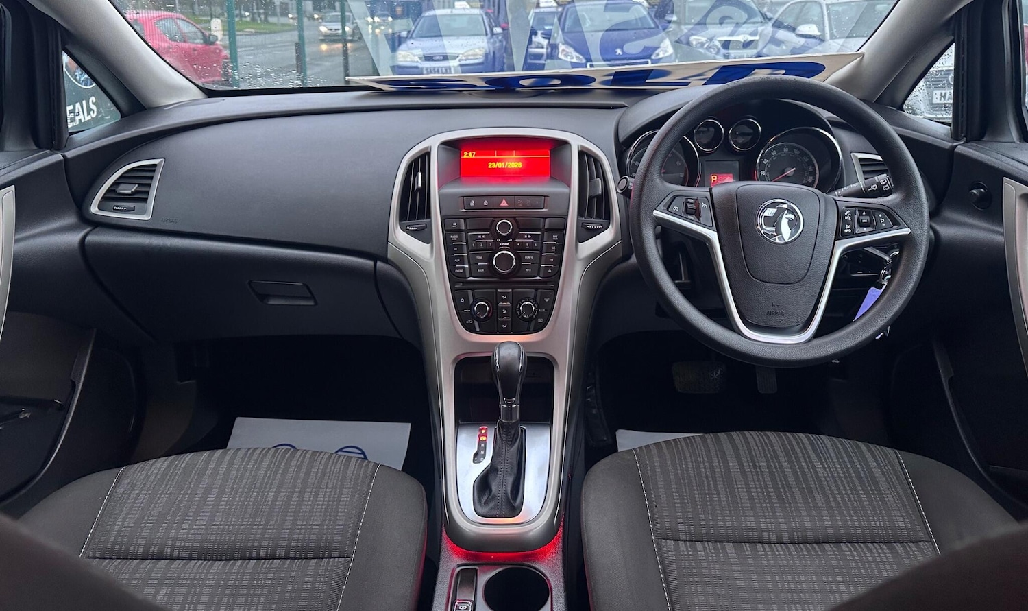 Used Vauxhall Astra 2011 for sale - 77305667: Photo 6