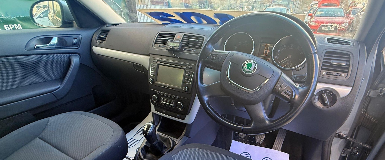 Used Skoda Yeti 2011 for sale - 76607830: Photo 2