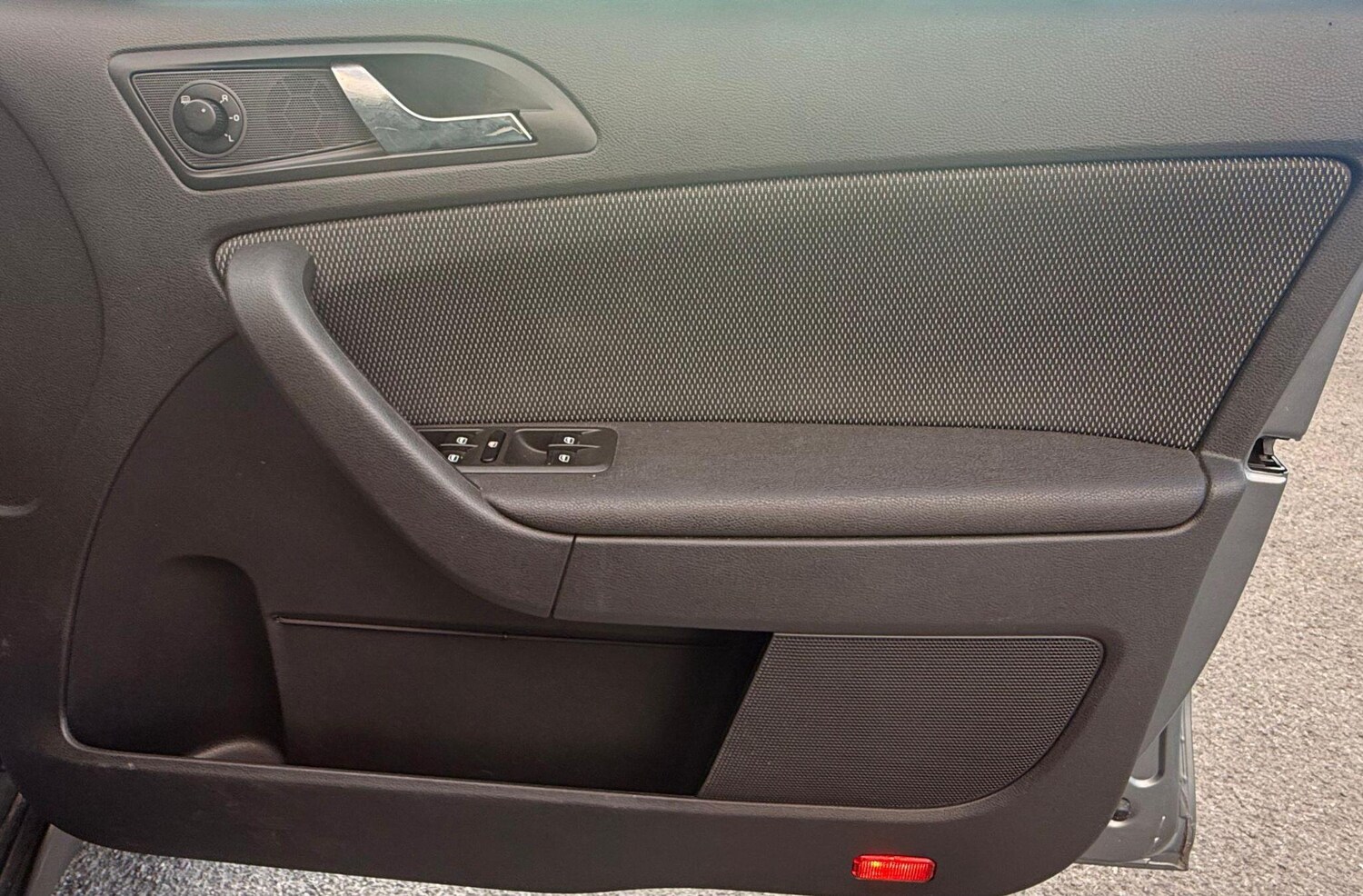 Used Skoda Yeti 2011 for sale - 76607830: Photo 37