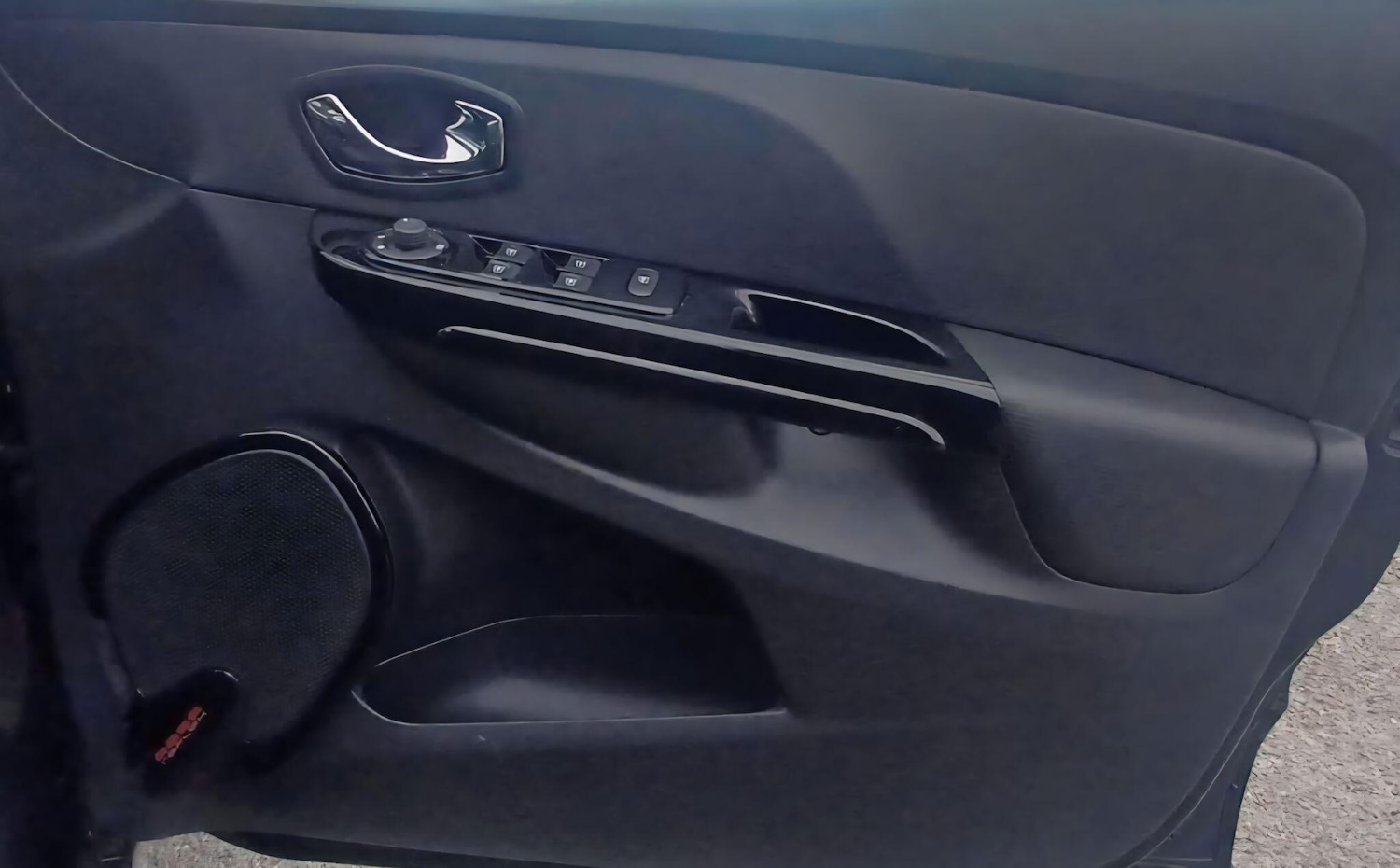 Used Renault Clio 2015 for sale - 76378065: Photo 53