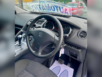 Used Peugeot 3008 2013 for sale - 78676430: Photo