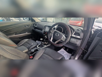 Used Ssangyong Tivoli 2016 for sale - 76174845: Photo 2