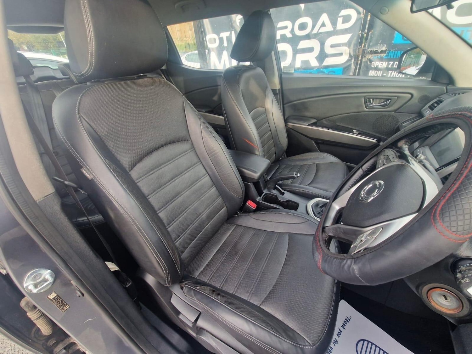 Used Ssangyong Tivoli 2016 for sale - 76174845: Photo 6