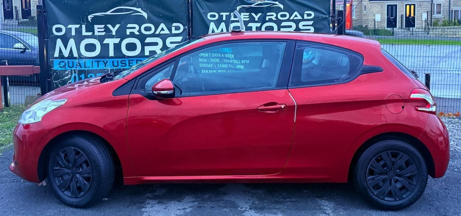 Used Peugeot 208 2013 for sale - 76484934: Photo 20