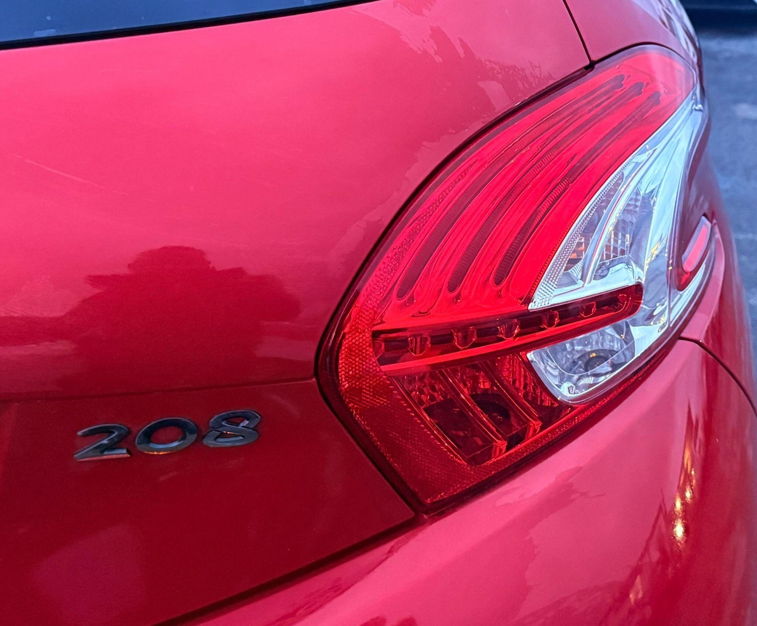 Used Peugeot 208 2013 for sale - 76484934: Photo 42