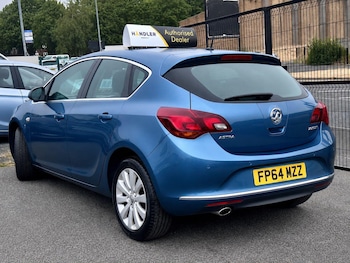 Used Vauxhall Astra 2014 for sale - 79337460: Photo