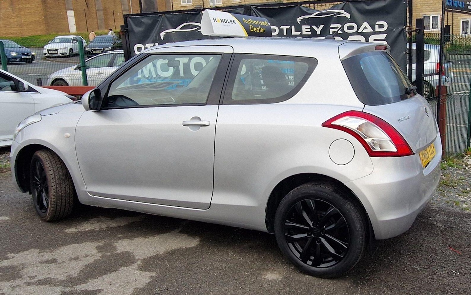 Used Suzuki Swift 2015 for sale - 76151577: Photo 20