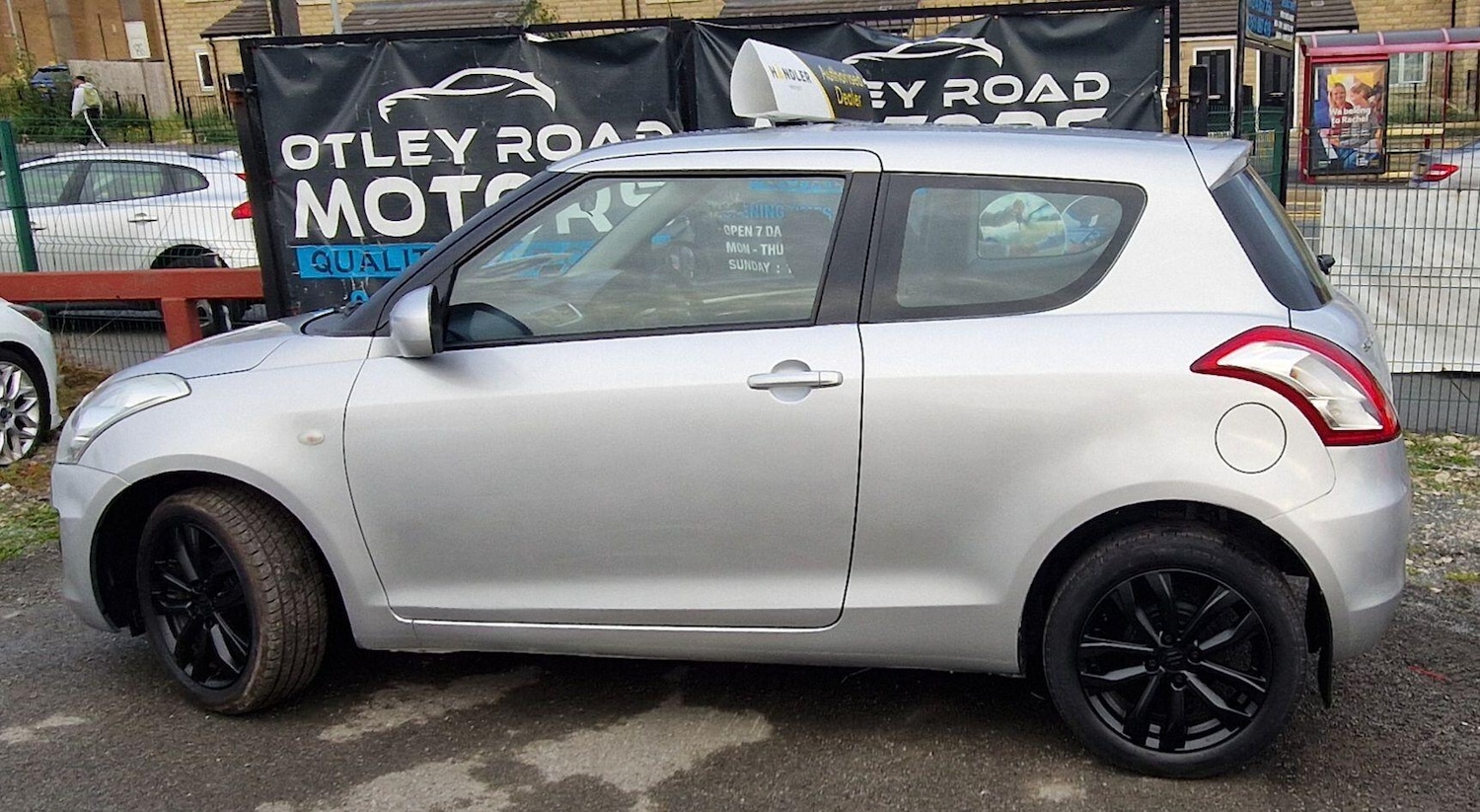 Used Suzuki Swift 2015 for sale - 76151577: Photo 22
