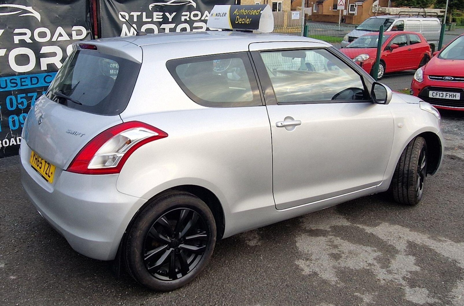 Used Suzuki Swift 2015 for sale - 76151577: Photo 38