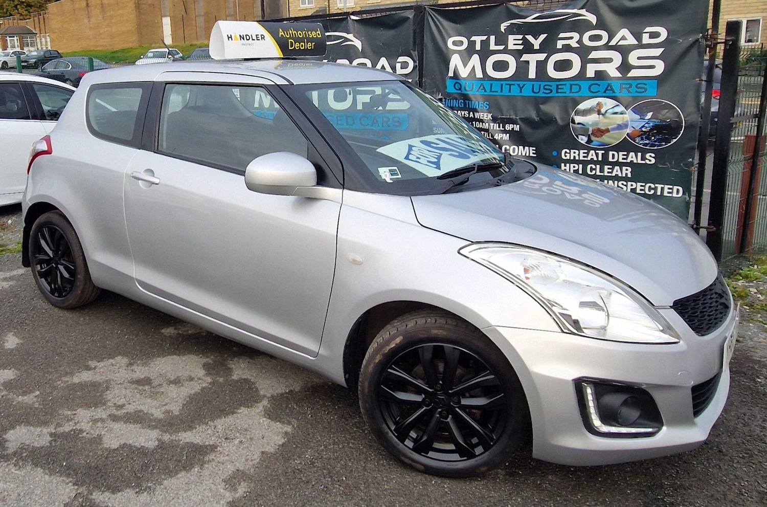 Used Suzuki Swift 2015 for sale - 76151577: Photo 46