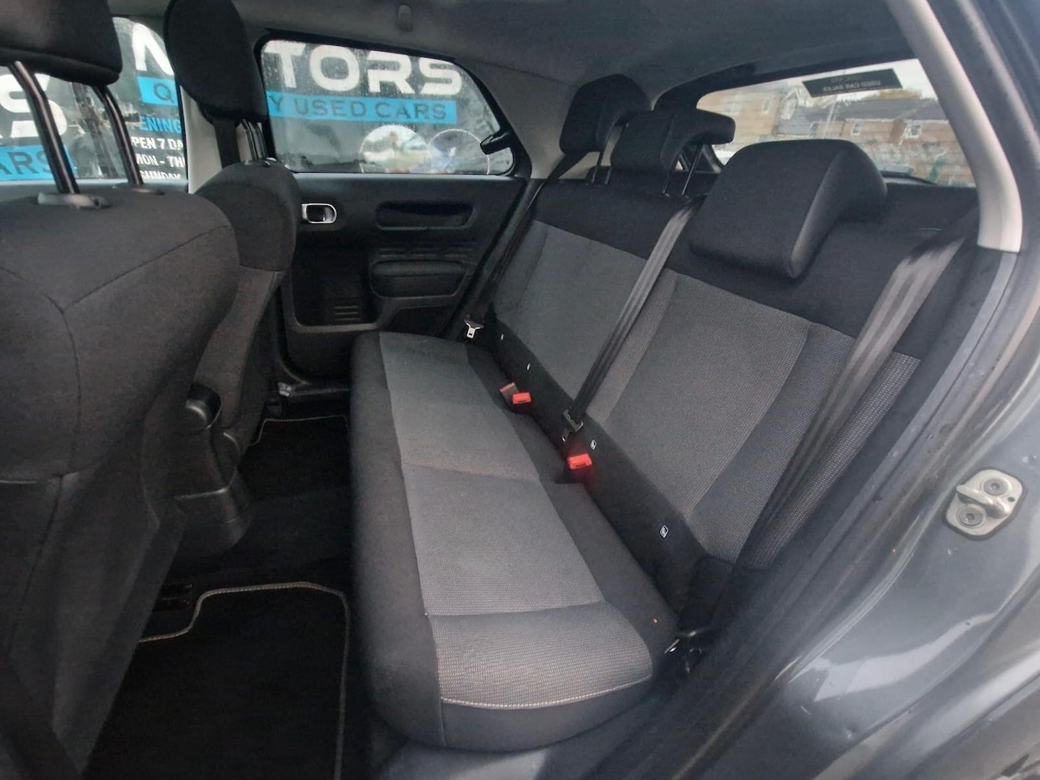 Used Citroen C4 Cactus 2015 for sale - 76349511: Photo 11