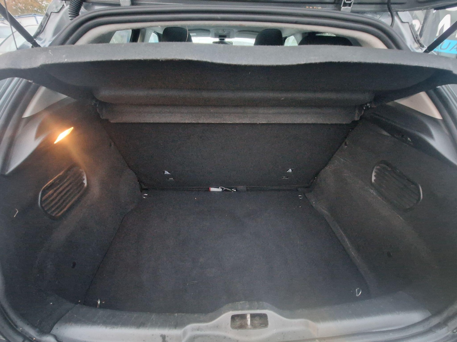Used Citroen C4 Cactus 2015 for sale - 76349511: Photo 23