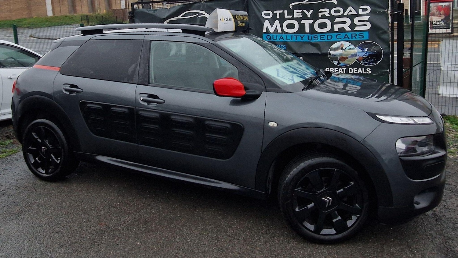 Used Citroen C4 Cactus 2015 for sale - 76349511: Photo 30