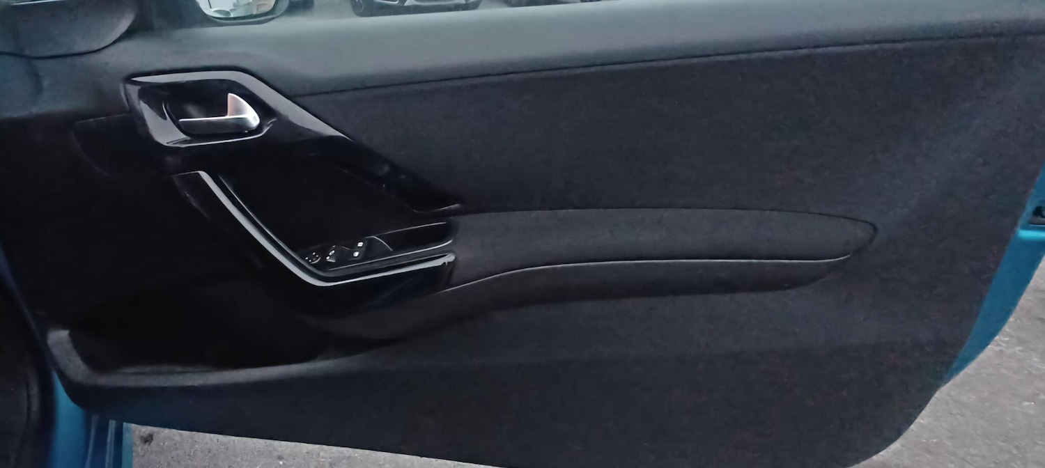 Used Peugeot 208 2012 for sale - 76370168: Photo 12