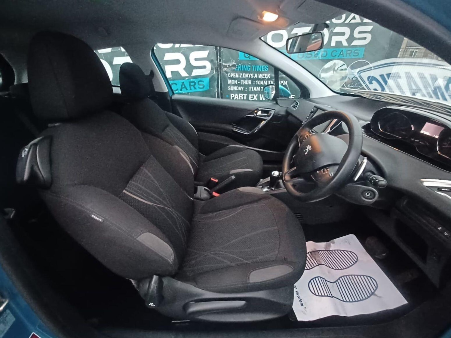 Used Peugeot 208 2012 for sale - 76370168: Photo 13