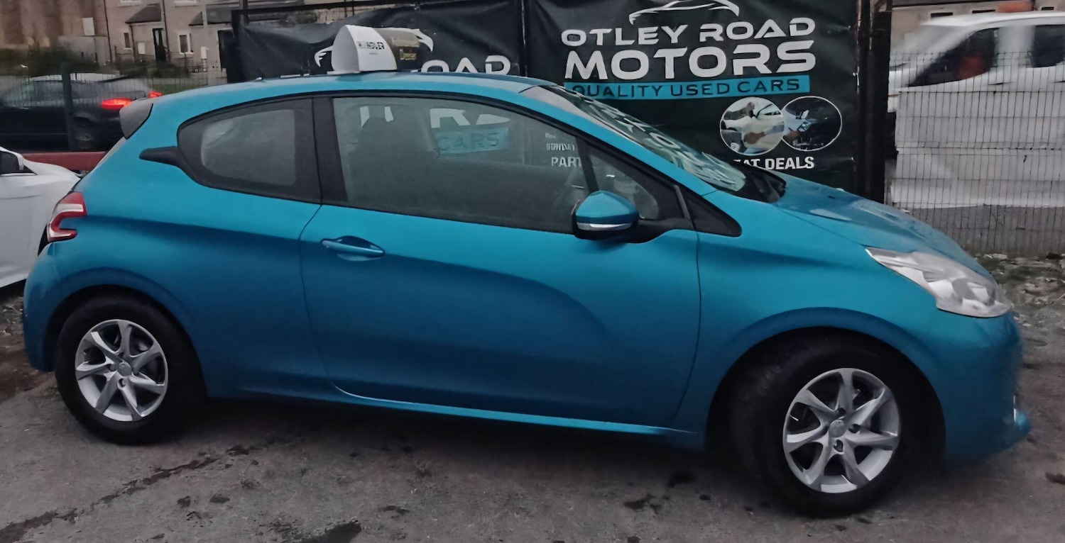 Used Peugeot 208 2012 for sale - 76370168: Photo 24