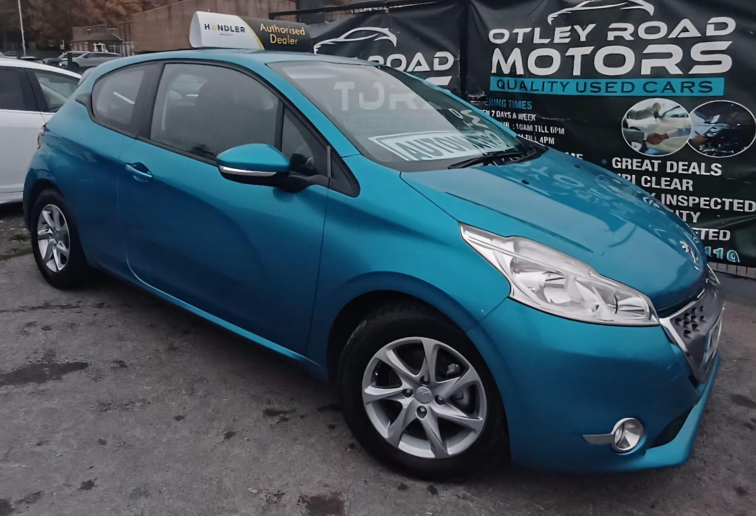 Used Peugeot 208 2012 for sale - 76370168: Photo 3