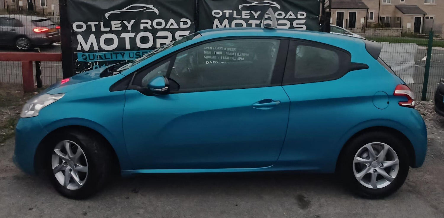 Used Peugeot 208 2012 for sale - 76370168: Photo 35