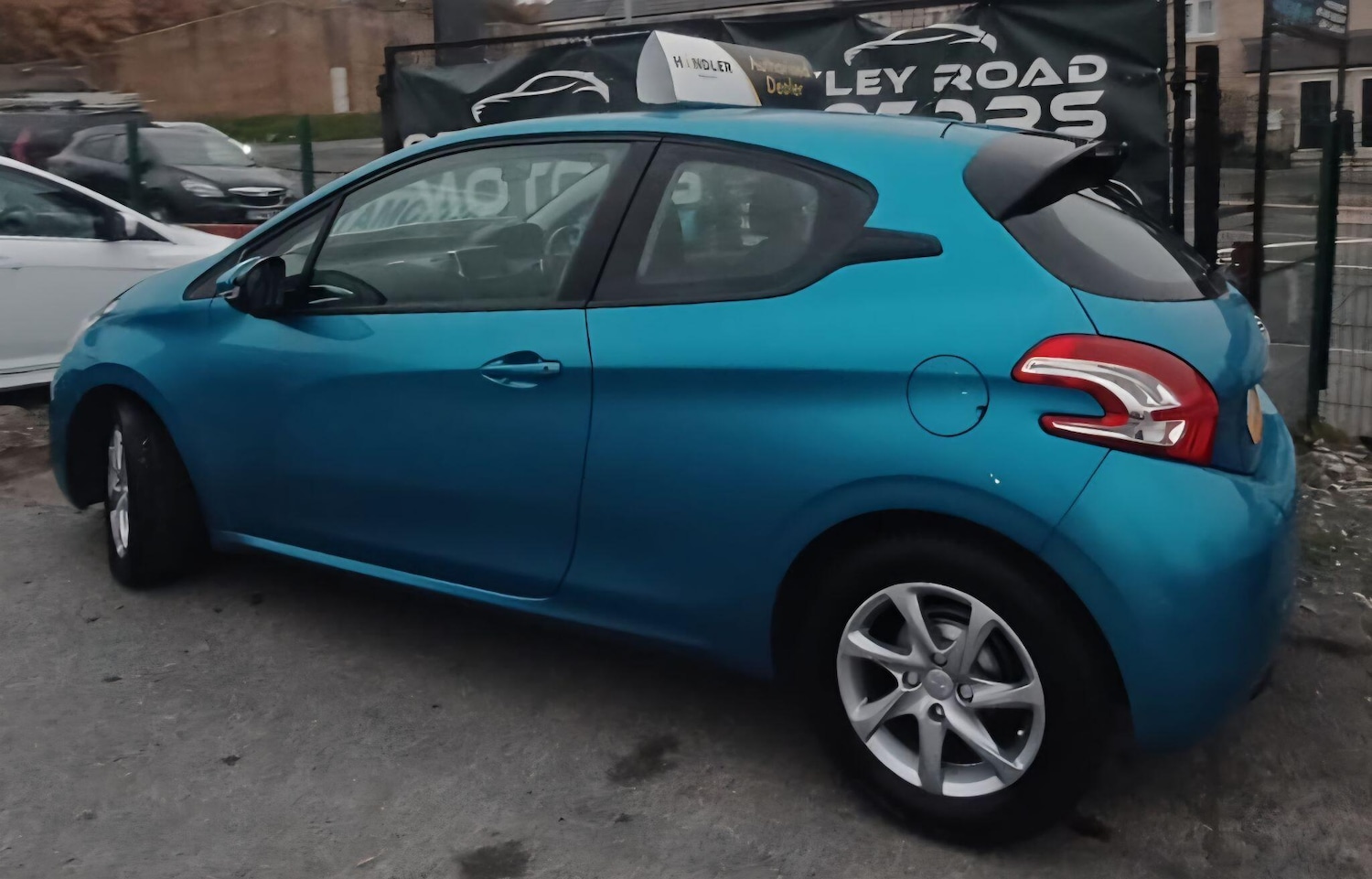 Used Peugeot 208 2012 for sale - 76370168: Photo 39