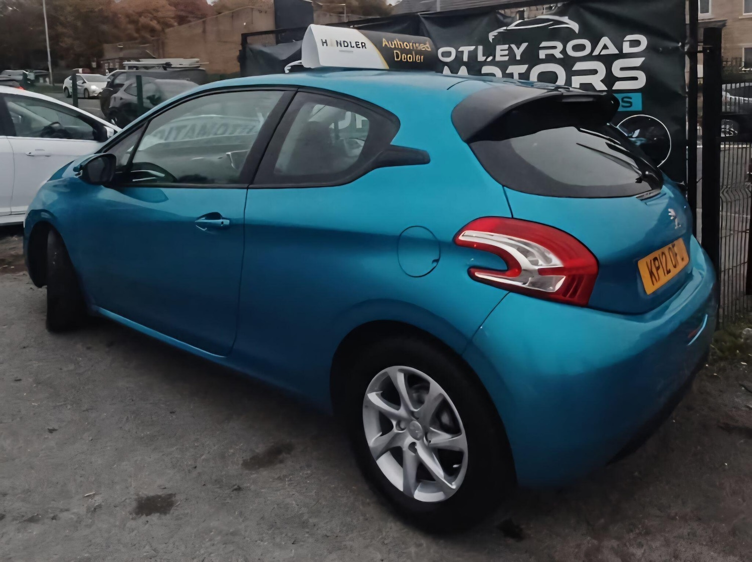Used Peugeot 208 2012 for sale - 76370168: Photo 4