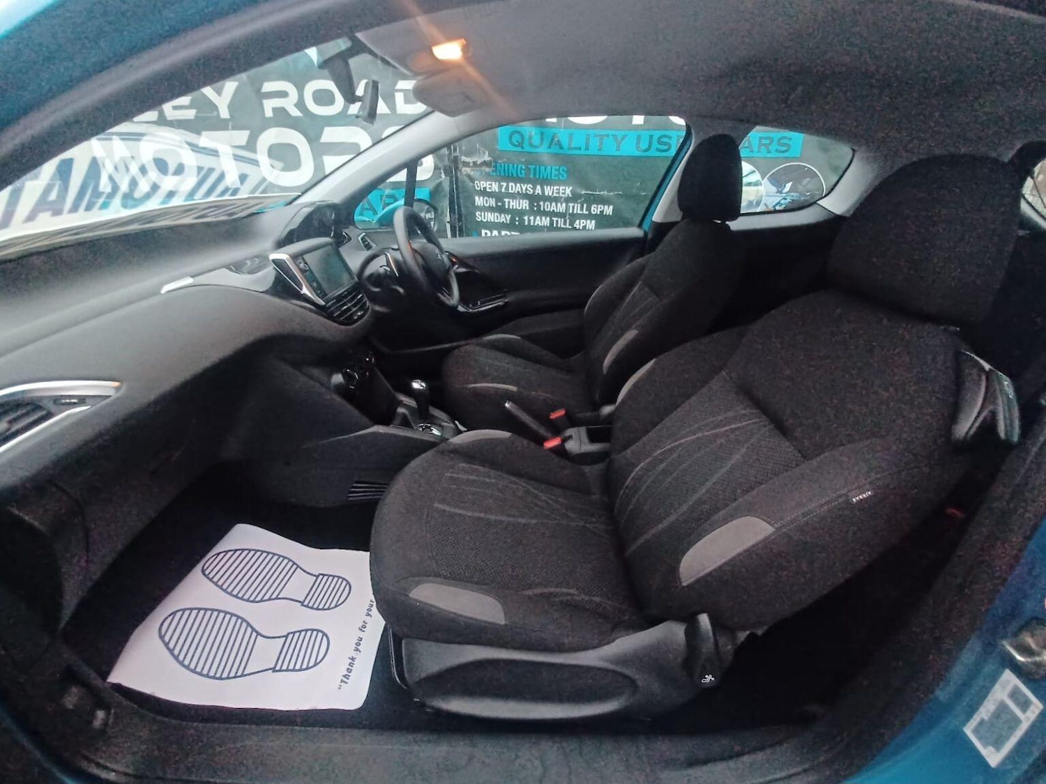 Used Peugeot 208 2012 for sale - 76370168: Photo 8