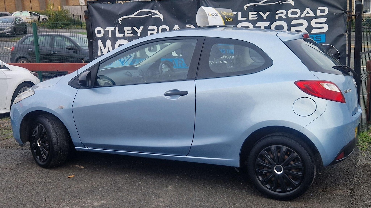 Used Mazda Mazda2 for sale - 76549959: Photo 32