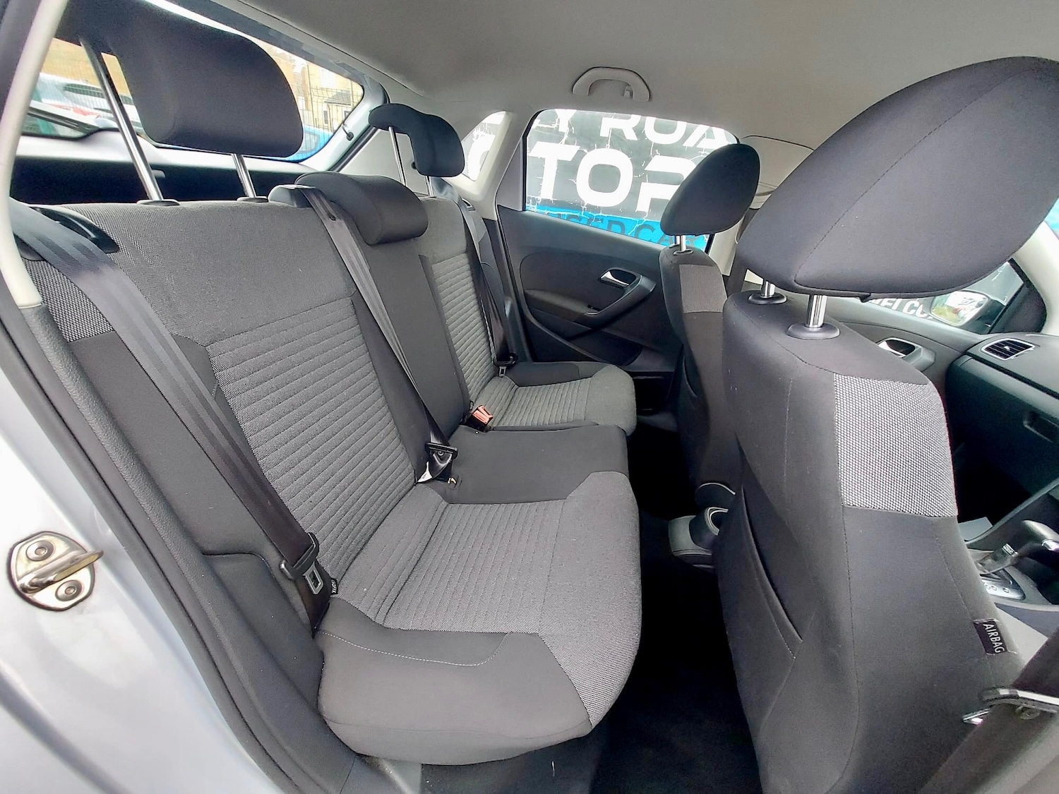 Used Volkswagen Polo 2009 for sale - 78047880: Photo 33