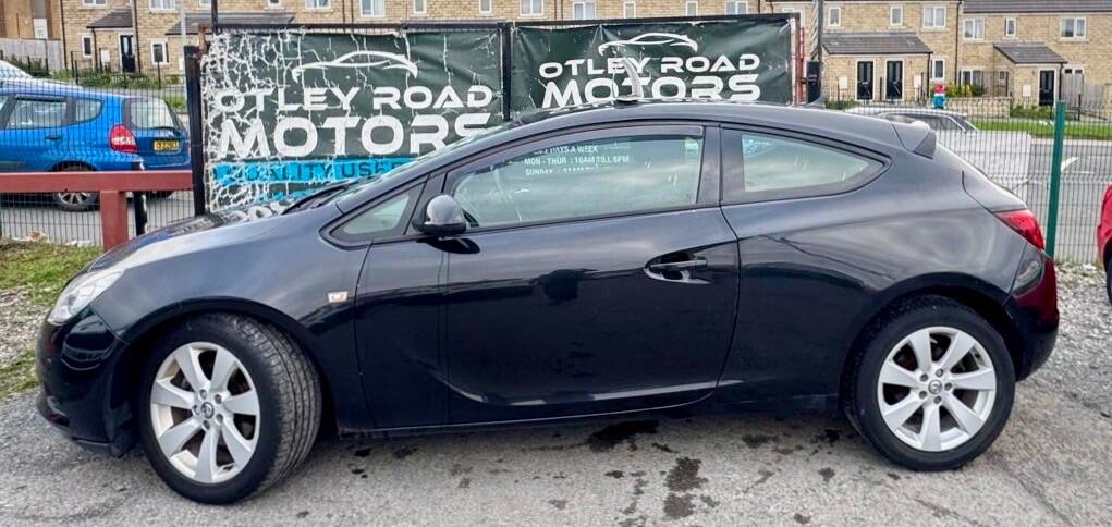 Used Vauxhall Astra GTC 2012 for sale - 78046836: Photo 25