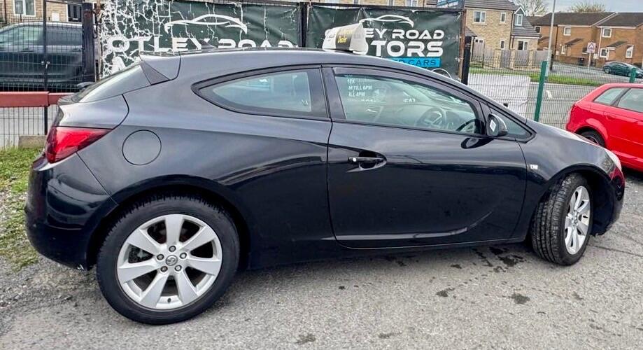 Used Vauxhall Astra GTC 2012 for sale - 78046836: Photo 34