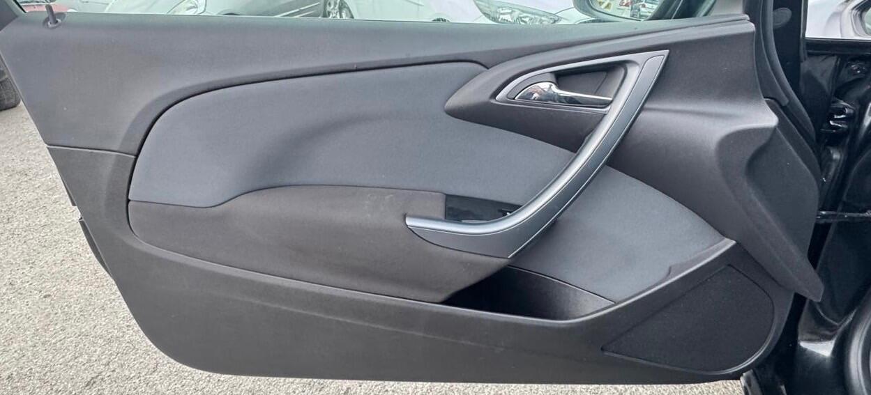 Used Vauxhall Astra GTC 2012 for sale - 78046836: Photo 50