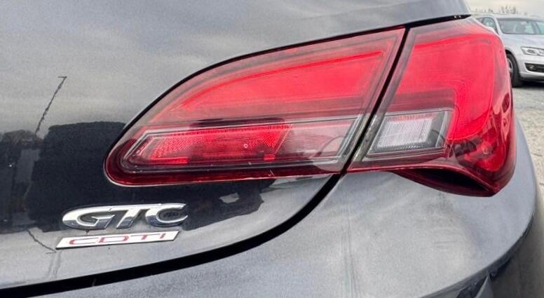 Used Vauxhall Astra GTC 2012 for sale - 78046836: Photo 60