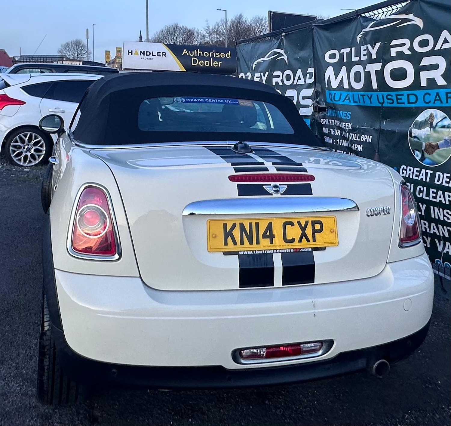 Used MINI Roadster 2014 for sale - 77230402: Photo 30