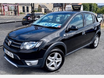 Used Dacia Sandero Stepway 2015 for sale - 79396098: Photo