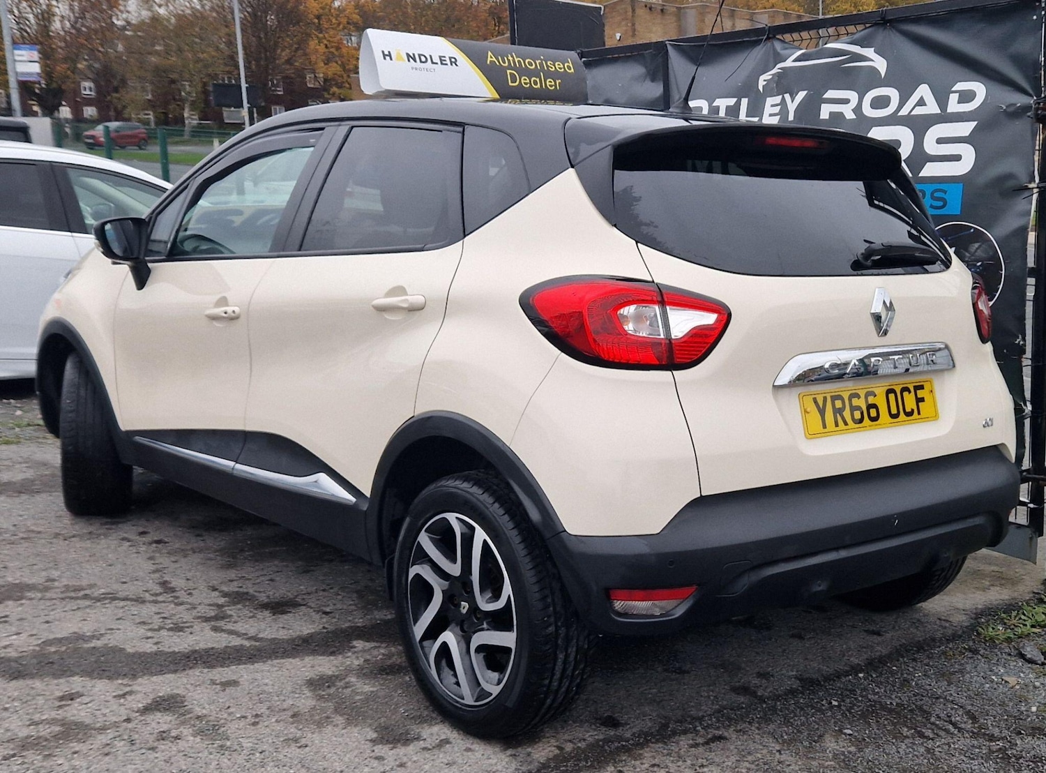 Used Renault Captur 2016 for sale - 76887100: Photo 42