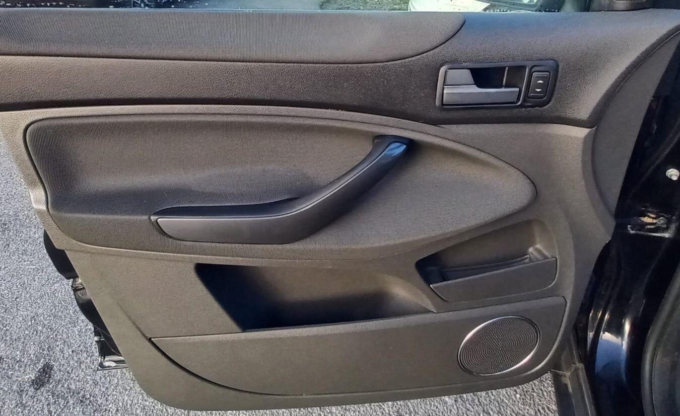 Used Ford Kuga 2010 for sale - 76619676: Photo 41