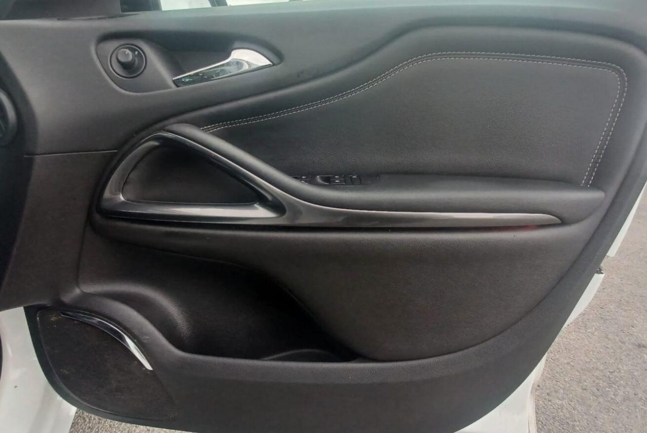 Used Vauxhall Zafira 2016 for sale - 76990053: Photo 16