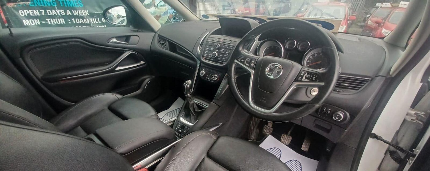Used Vauxhall Zafira 2016 for sale - 76990053: Photo 2